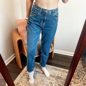 Guess Mom Jeans